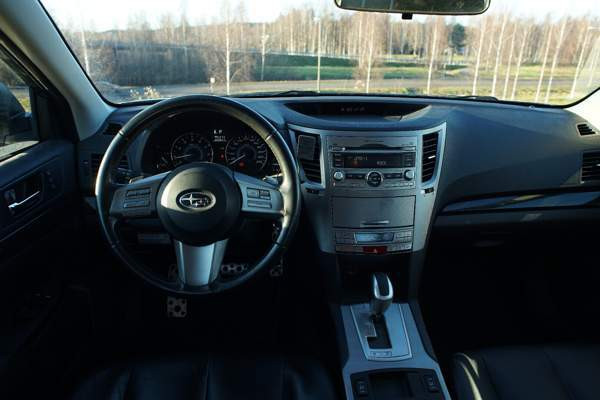 Subaru Legacy Jyväskylä - valokuva 5