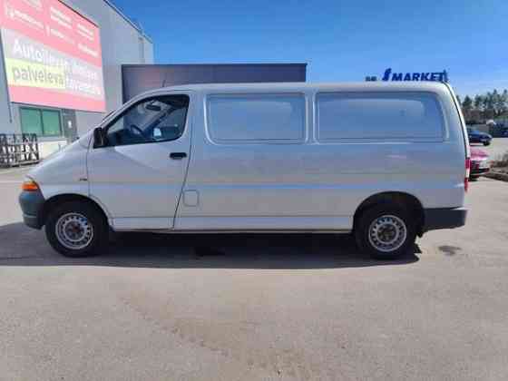 Toyota Hiace Лохья