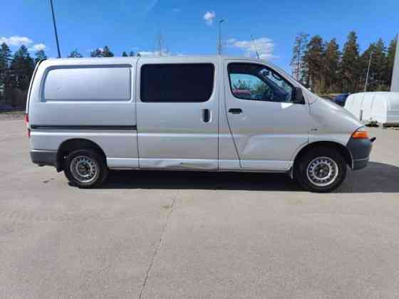Toyota Hiace Лохья