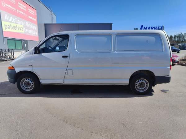 Toyota Hiace Лохья - изображение 3
