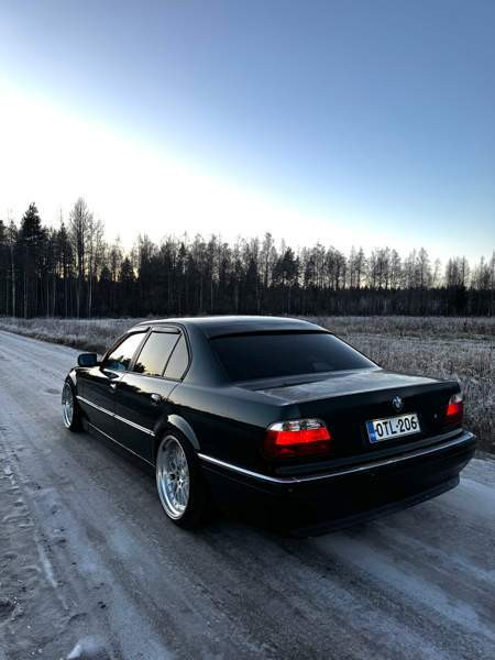 BMW 730 Kannus - valokuva 5