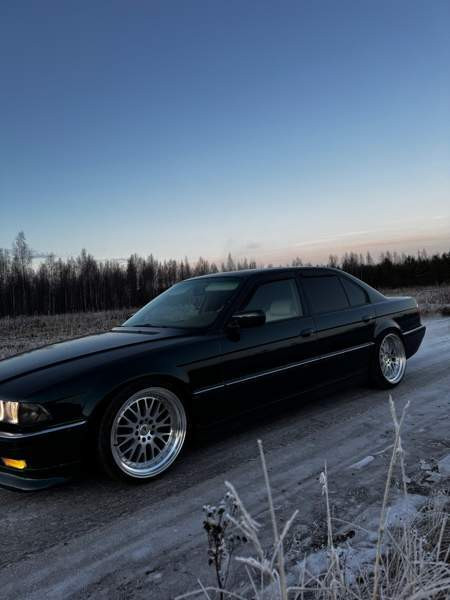 BMW 730 Kannus - valokuva 4