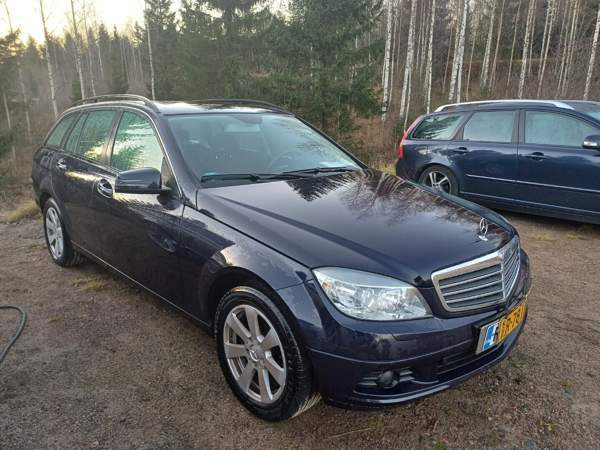 Mercedes-Benz C As Salamiyah - photo 3