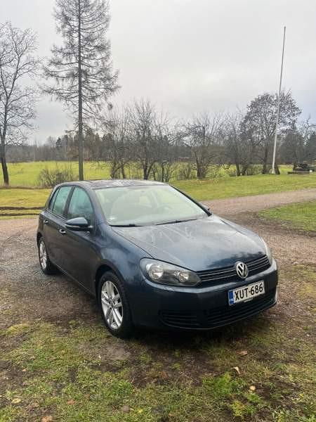 Volkswagen Golf Вихти - изображение 1