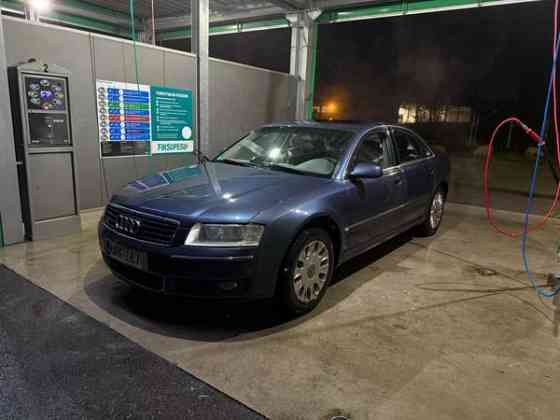 Audi A8 Hämeenlinna