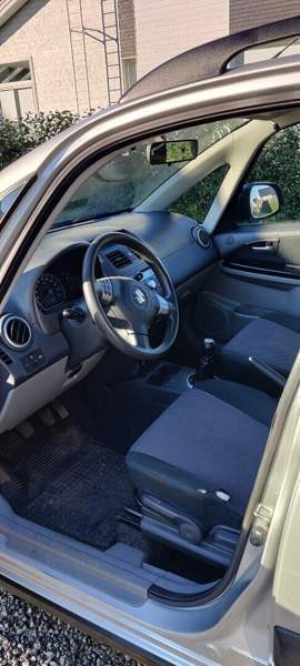 Suzuki SX4 Tornio - valokuva 8