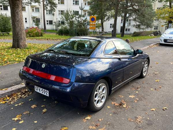 Alfa Romeo GTV Helsinki - valokuva 7