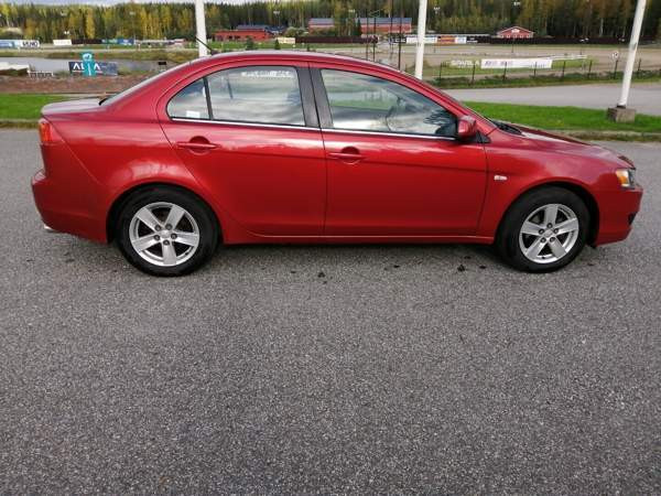 Mitsubishi Lancer Jyväskylä - valokuva 2