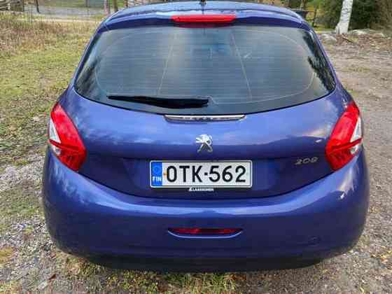 Peugeot 208 Вихти