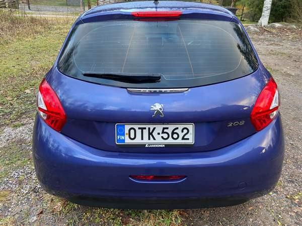 Peugeot 208 Вихти - изображение 6