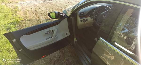 Volkswagen Passat CC Kurikka - valokuva 5