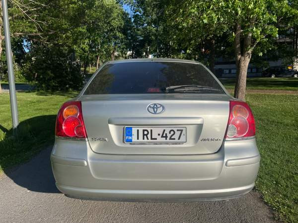 Toyota Avensis Valkeakoski - valokuva 5