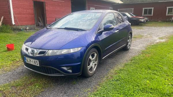 Honda Civic Huittinen – foto 2