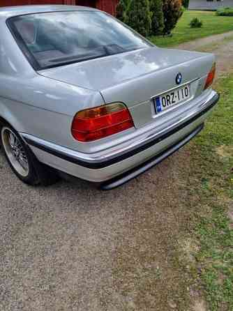 BMW 730 Luga