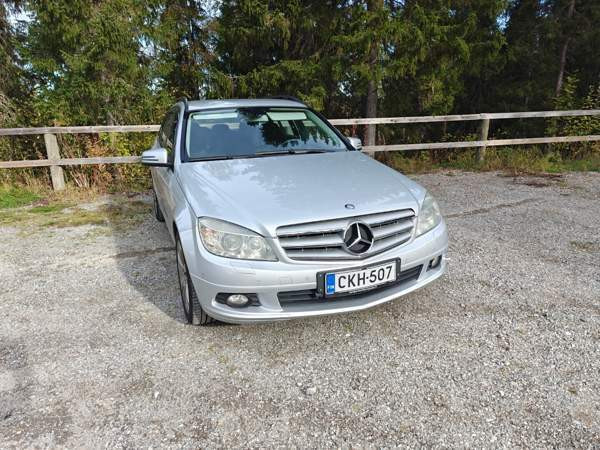 Mercedes-Benz C Keminmaa - valokuva 1