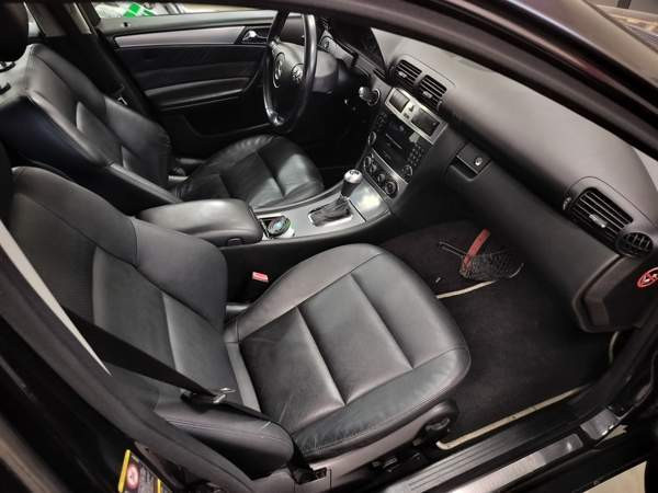 Mercedes-Benz C Muonio - изображение 8