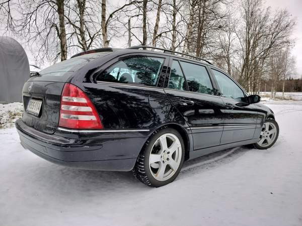 Mercedes-Benz C Muonio - изображение 3