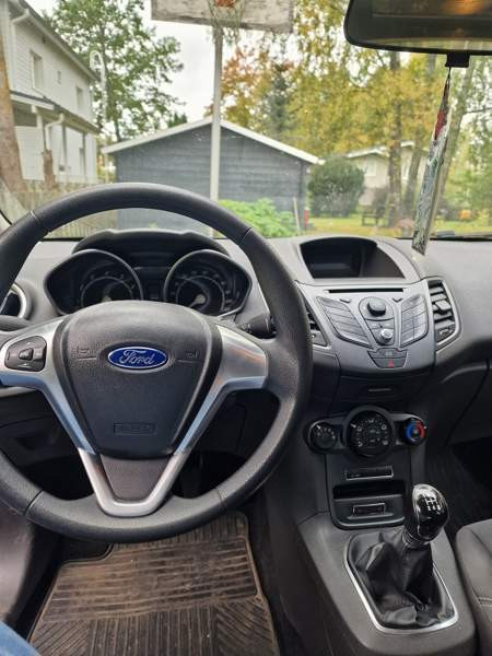 Ford Fiesta Helsinki - изображение 5