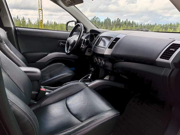 Mitsubishi Outlander Kuusamo – foto 7