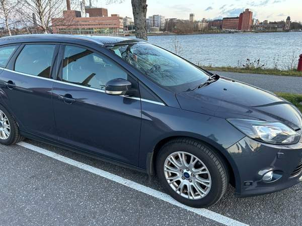 Ford Focus Вааса - изображение 7