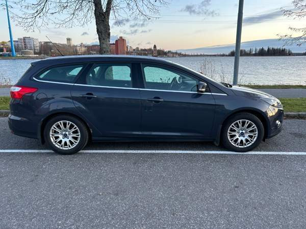 Ford Focus Вааса - изображение 1