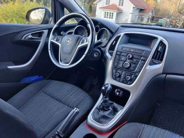Opel Astra Espoo - valokuva 7