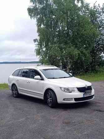 Skoda Superb Kitee