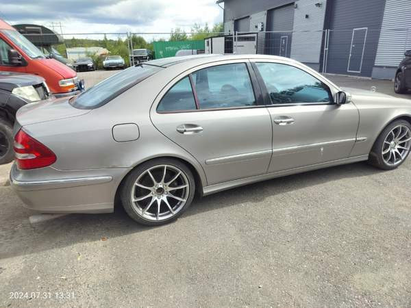 Mercedes-Benz E Sibbo - изображение 7