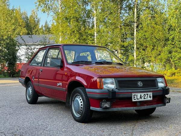 Opel Corsa Ловийса - изображение 1