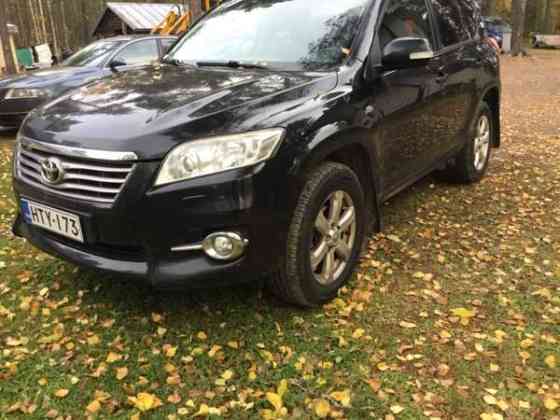 Toyota RAV4 Рованиеми