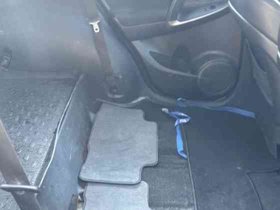 Toyota RAV4 Рованиеми