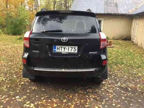 Toyota RAV4 Рованиеми