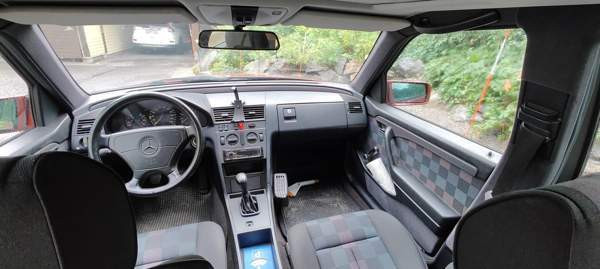 Mercedes-Benz 180 Oulu - valokuva 3