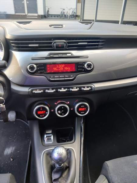 Alfa Romeo Giulietta Seinäjoki - valokuva 8