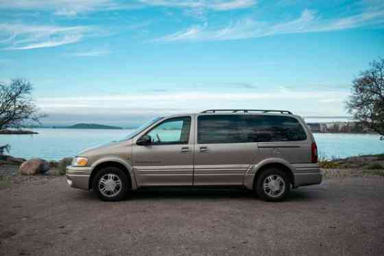 Chevrolet Trans Sport Холлола