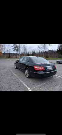 Mercedes-Benz E Paimio