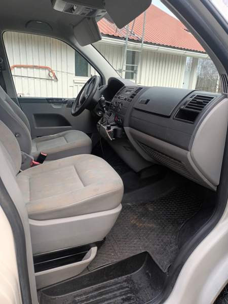 Volkswagen Transporter Валкеакоски - изображение 8