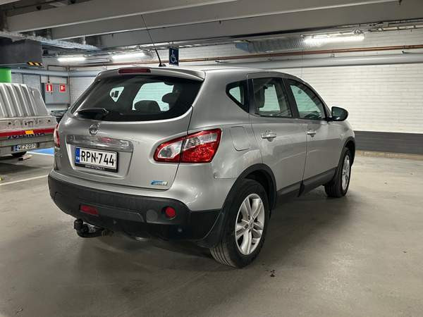 Nissan Qashqai Helsinki - valokuva 4
