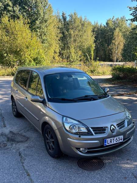 Renault Grand Scenic Kerava - valokuva 2
