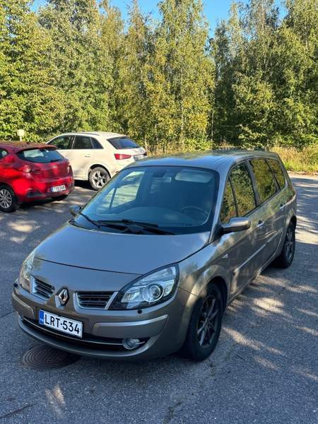 Renault Grand Scenic Kerava - valokuva 1