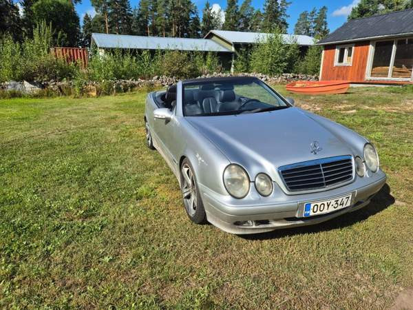 Mercedes-Benz CLK Raasepori - valokuva 5