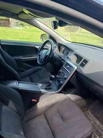 Volvo V60 Макао