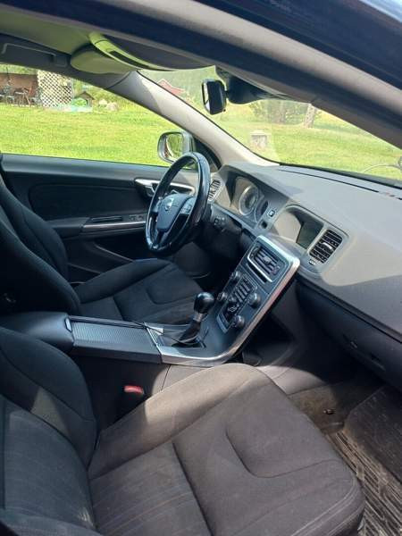 Volvo V60 Macau - valokuva 6