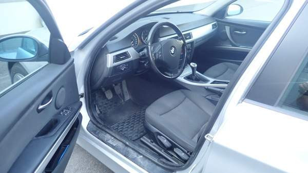 BMW 320 Oulu - valokuva 8