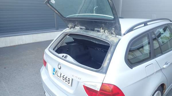 BMW 320 Oulu - valokuva 5