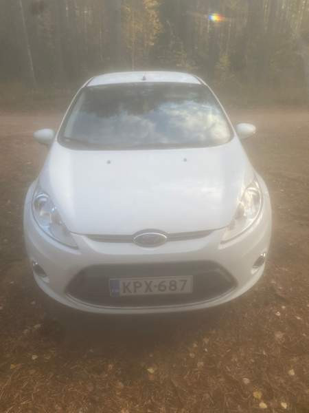 Ford Fiesta Helsinki - photo 1