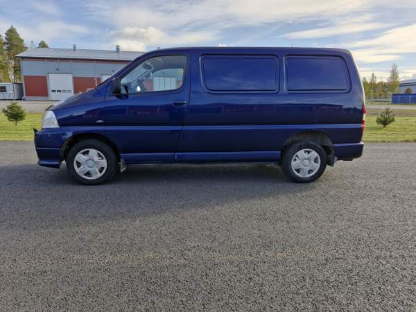 Toyota Hiace Huittinen - изображение 2
