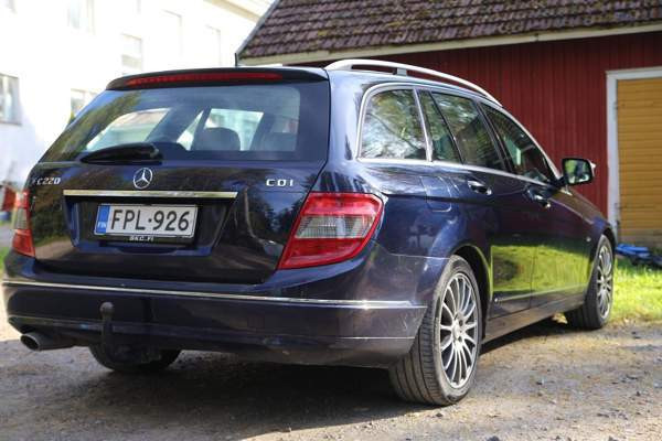 Mercedes-Benz 220 Kinnula - photo 2