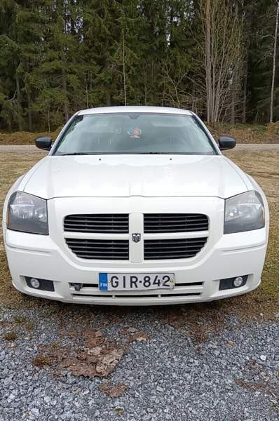 Dodge Magnum Glebychevo - valokuva 5