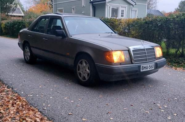 Mercedes-Benz 300 Tampere - photo 2